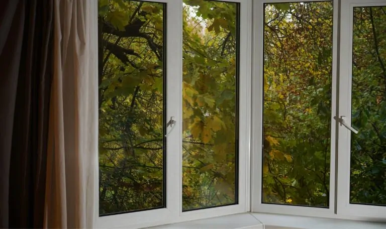 Double-hung windows